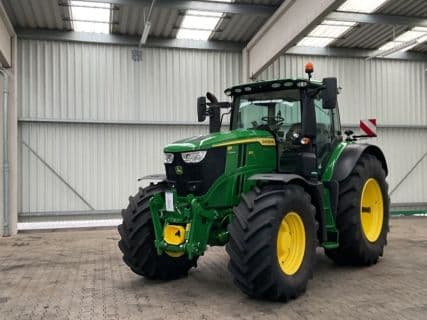 John Deere 6R 250