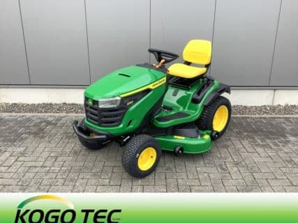 John Deere X167
