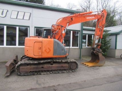 Hitachi ZAXIS 135 US