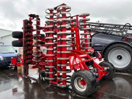 Horsch JOKER 6 RT, doppel RingFlex Packer, Messerwalze