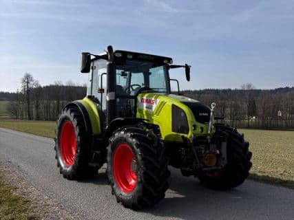 Claas Arion 430