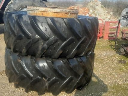 Kleber Tvillinghjul 650/65 x 38 med 4 Datho låse pr.hjul 650/65