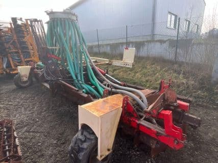 Einböck Twister 600 mit Gülleverteiler