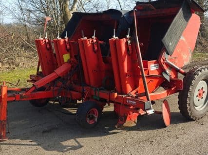 Kverneland Underhaug 1300