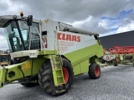 Claas LION 420