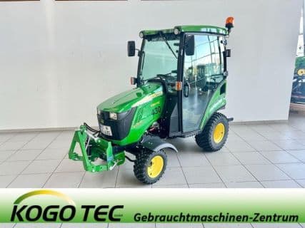 John Deere 1026R