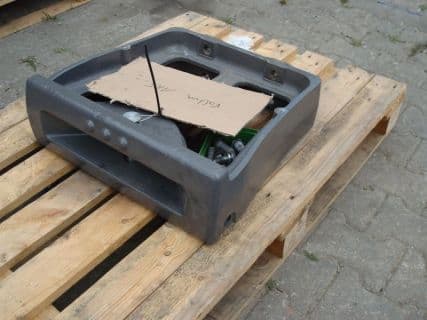 Valtra Träger Frontbock A75, A85, A95