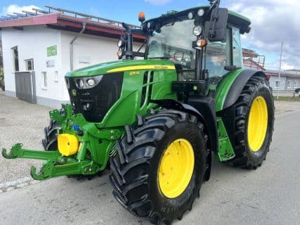 John Deere 6115 RC mit einer Topausstattung und in einem Topzustand