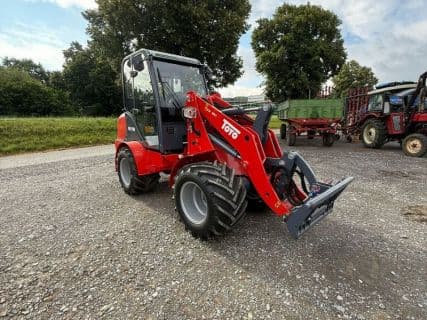 Toyo Hoflader YA 851