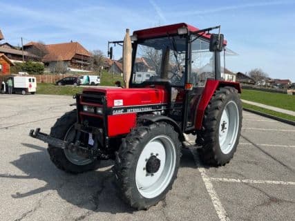 Case IH 833