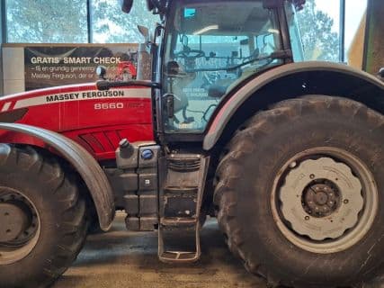 Massey Ferguson 8660 DYNA-VT