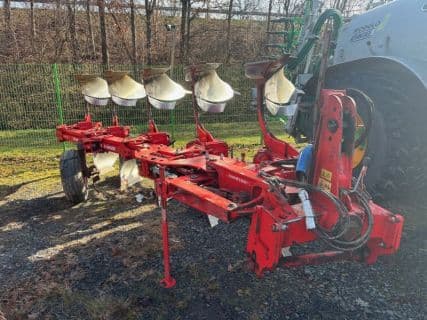 Pöttinger Servo 5-Schar