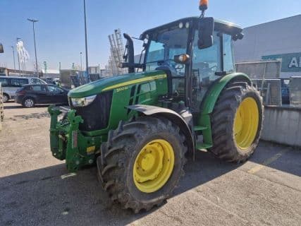 John Deere 5100M