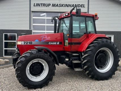 Case IH Magnum 7210 PRO en ejers  fra ny.