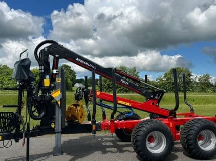 Källefall FB100 / FB73T FB 100 Skovvogn med 7,3 m kran