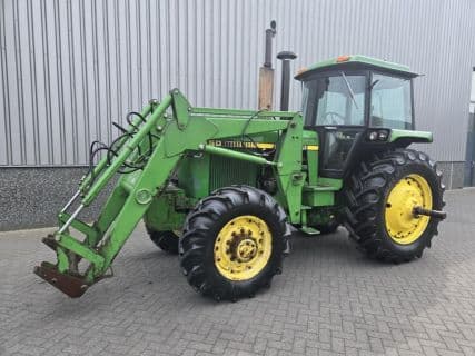 John Deere 4450