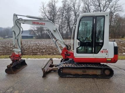 Takeuchi TB 135
