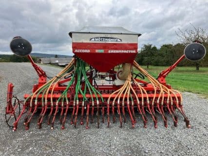 Kuhn CD 400 + ACCORD SÄCOMPACTOR