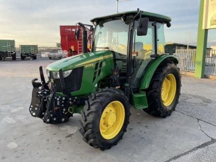 John Deere 5075E