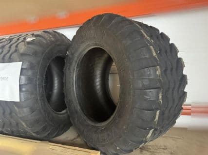 Vredestein 380/55-17