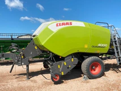 Claas Quadrant 4000