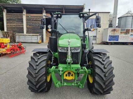 John Deere 5095M PowrQuad Plus