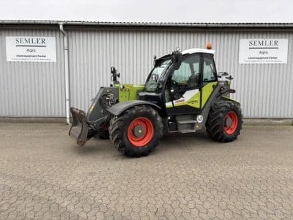 Claas SCORPION 756