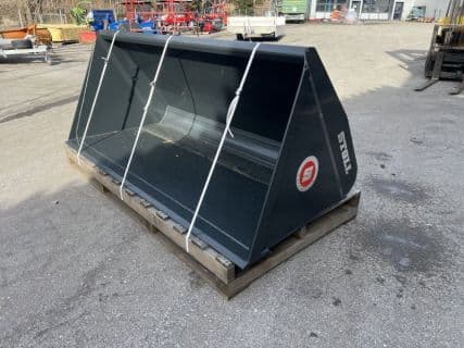 Stoll Robust M 240 Großvolumenschaufel