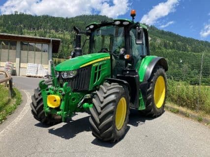 John Deere 6100 M