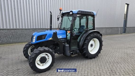 New Holland T4050F Supersteer