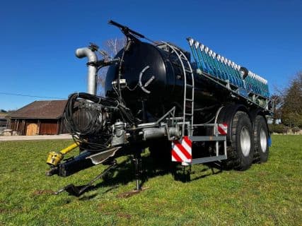 Rüdel PTW 15500 mit Bomtech 15m Schleppschu