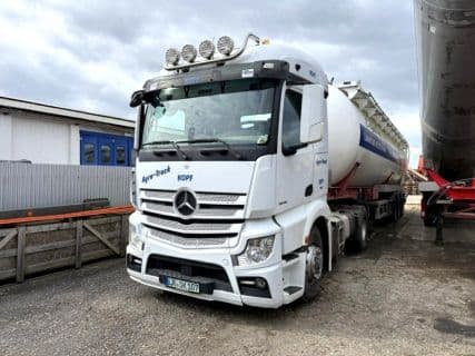 Mercedes-Benz LKW Agrotrac Allrad Sattelzugmaschine 323000km