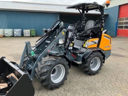 Giant G2700 HD Plus læsser