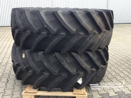 Trelleborg 2X 650/65 R42 NEU