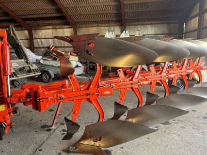 Kuhn Vari master 152