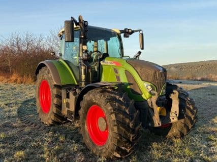 Fendt 724 VARIO S4 PROFI PLUS