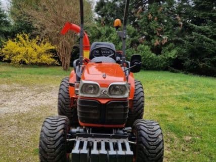 Kubota B2230HDW