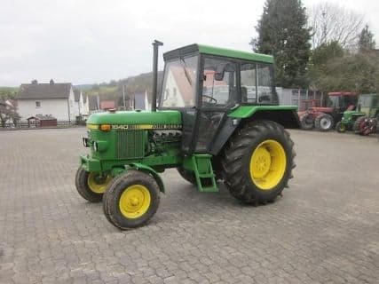 John Deere 1640