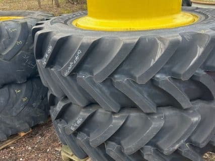 John Deere Tvillinghjul Bridgestone