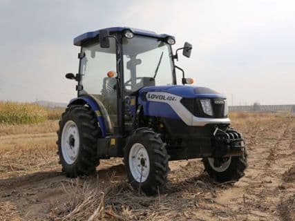 Lovol M404C mit Kabine