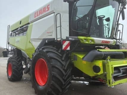 Claas Lion 8700