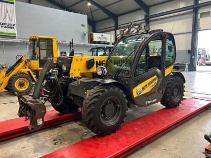 New Holland TH 5.26 mit Euronahme