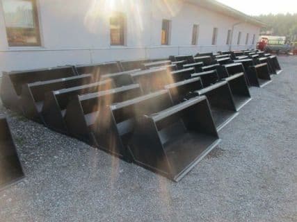 Diverse Frontlader/Lader Anbaugeräte