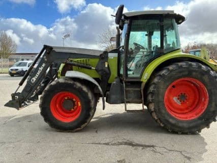 Claas Ares 697
