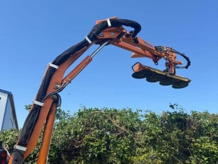 Mulag Anbaugeräte Mähkf, Gestüppmähkf, Lichtraumprofilschnei