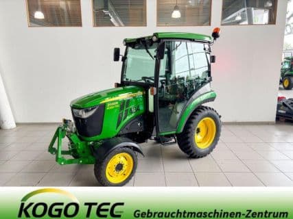 John Deere 2032R
