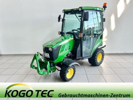 John Deere 1026R