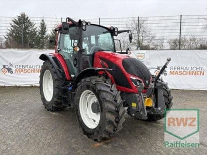 Valtra A105