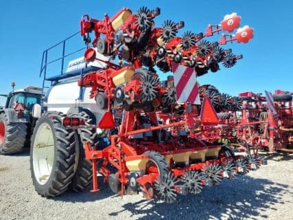 Kverneland Unicorn SD 18 rk. m. gødning.