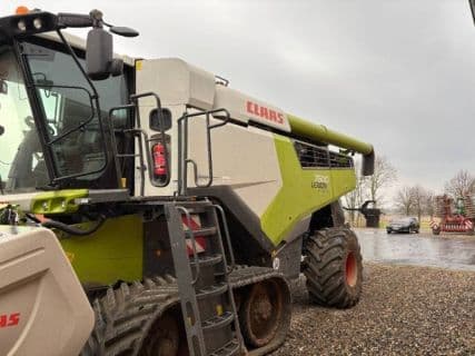 Claas LION 7600 TT 4WD